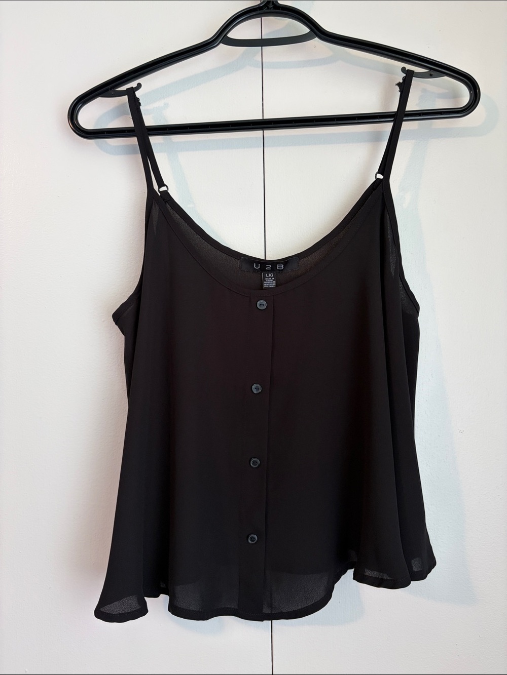 U2B Black Flowy Lightweight Spaghetti Strap Crop Top Size Large